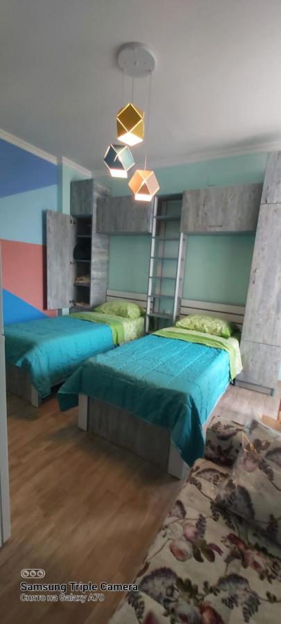 Студия Радуга У Моря Колхида Batumi Exteriör bild