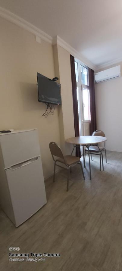 Студия Радуга У Моря Колхида Batumi Exteriör bild